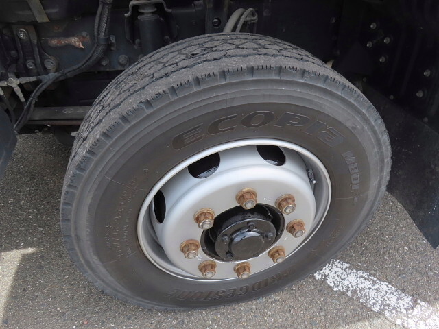 三菱ふそうスーパーグレートアルミブロック大型（10t）[写真13]