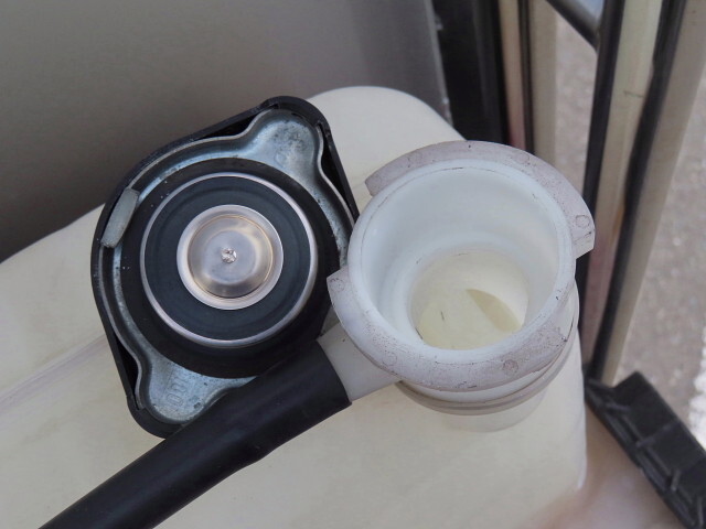 三菱ふそうスーパーグレートアルミブロック大型（10t）[写真17]