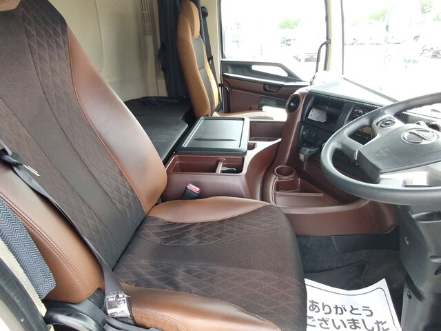 日野プロフィアアルミウイング大型（10t）[写真23]