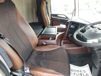 日野プロフィアアルミウイング大型（10t）[写真24]