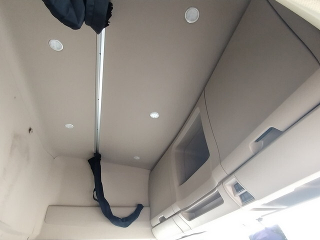 日野プロフィアアルミウイング大型（10t）[写真25]