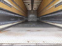 日野プロフィアアルミウイング大型（10t）[写真08]