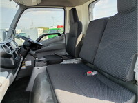 日野デュトロセーフティローダー小型（2t・3t）[写真24]