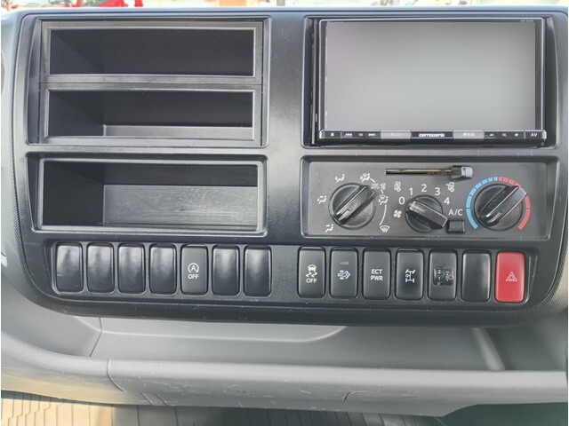 日野デュトロセーフティローダー小型（2t・3t）[写真25]