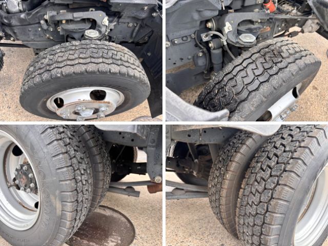 いすゞエルフ平ボディ小型（2t・3t）[写真13]