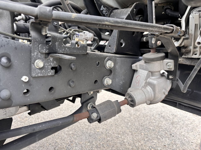 いすゞエルフ平ボディ小型（2t・3t）[写真26]