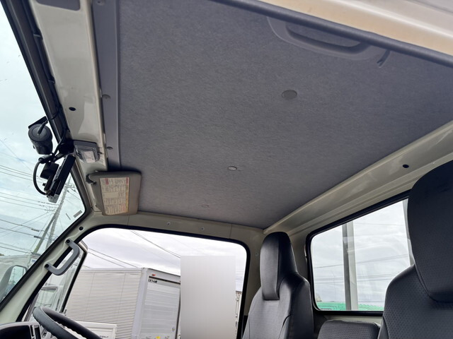 いすゞエルフ平ボディ小型（2t・3t）[写真39]