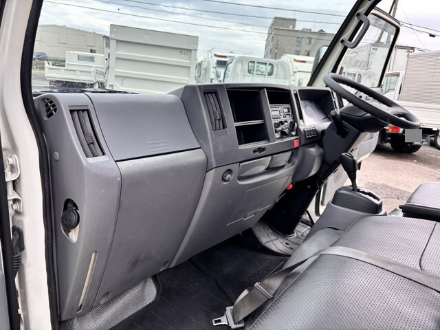 いすゞエルフ平ボディ小型（2t・3t）[写真40]