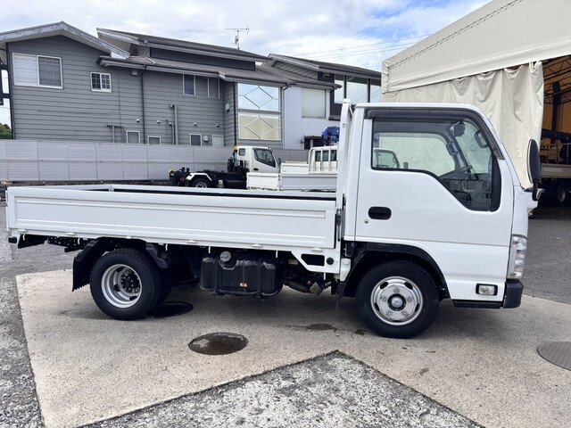 いすゞエルフ平ボディ小型（2t・3t）[写真05]