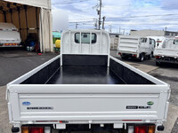 いすゞエルフ平ボディ小型（2t・3t）[写真09]