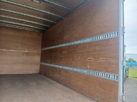 いすゞエルフアルミバン小型（2t・3t）[写真12]