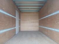 いすゞエルフアルミバン小型（2t・3t）[写真14]