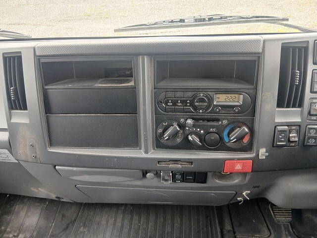 いすゞエルフアルミバン小型（2t・3t）[写真24]