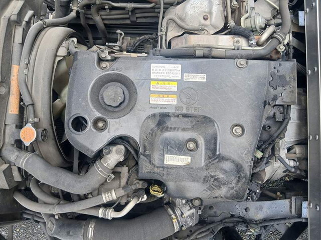 いすゞエルフアルミバン小型（2t・3t）[写真27]