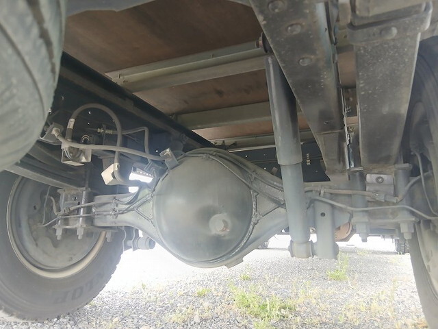 いすゞエルフアルミバン小型（2t・3t）[写真34]