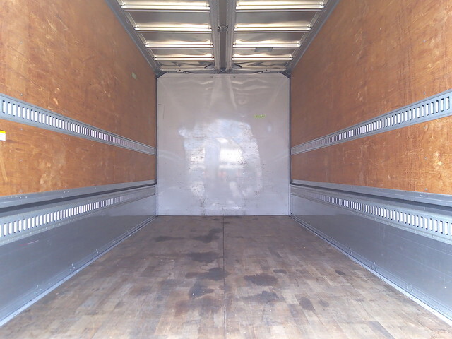 いすゞエルフアルミウイング小型（2t・3t）[写真18]