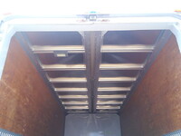 いすゞエルフアルミウイング小型（2t・3t）[写真20]