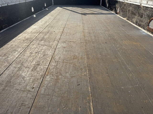 日野レンジャークレーン4段中型（4t）[写真11]