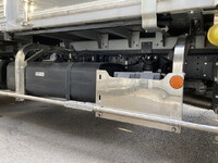 三菱ふそうキャンターアルミバン小型（2t・3t）[写真15]