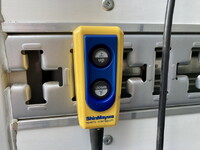 三菱ふそうキャンターアルミバン小型（2t・3t）[写真29]