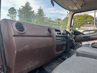 日野レンジャーダンプ中型（4t）[写真33]