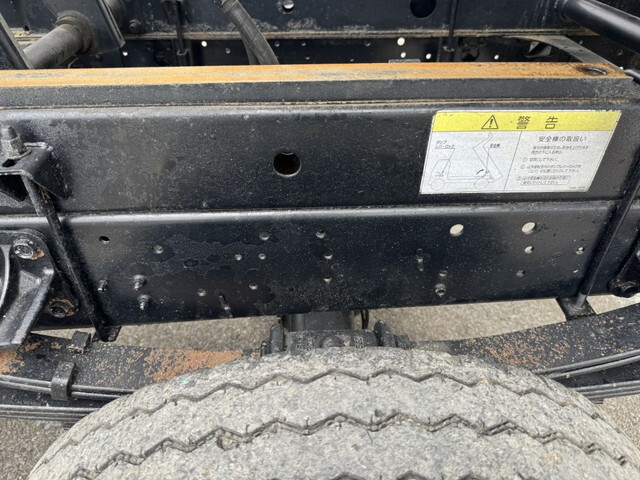 いすゞフォワードダンプ中型（4t）[写真17]