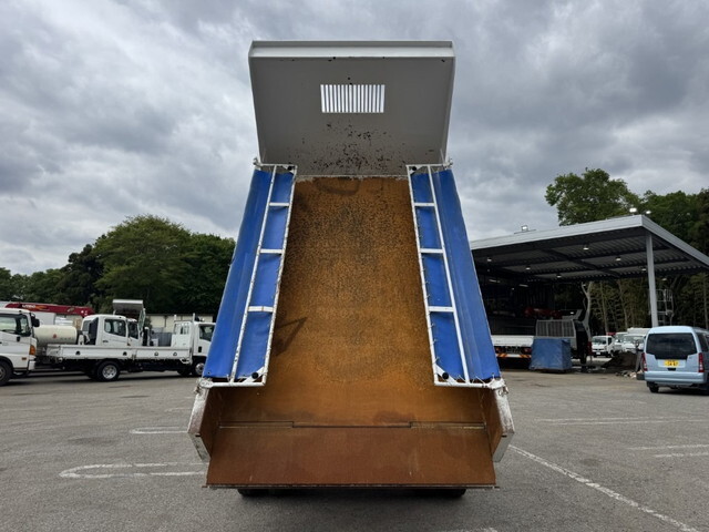 いすゞフォワードダンプ中型（4t）[写真06]