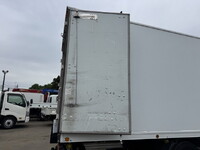 日野レンジャー冷凍車（冷蔵車）中型（4t）[写真14]