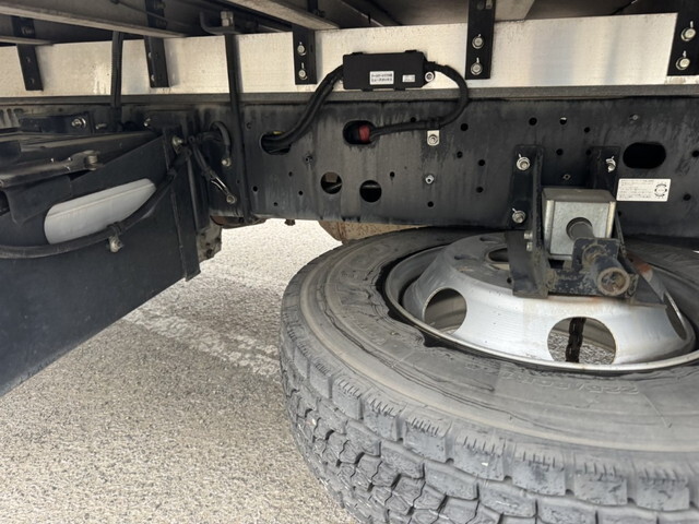 日野レンジャー冷凍車（冷蔵車）中型（4t）[写真18]