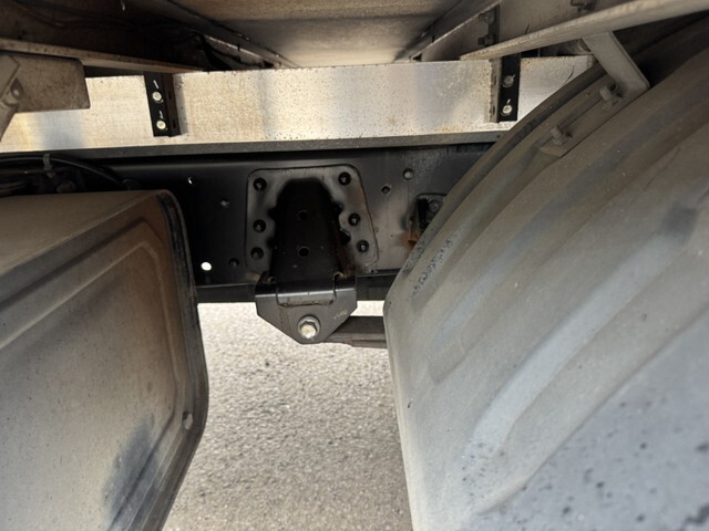 日野レンジャー冷凍車（冷蔵車）中型（4t）[写真19]