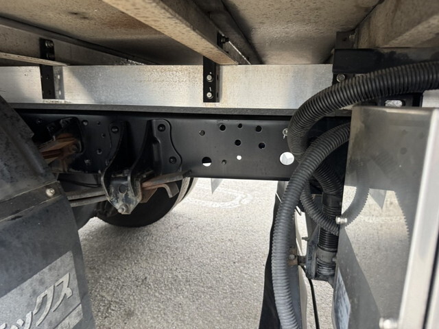 日野レンジャー冷凍車（冷蔵車）中型（4t）[写真20]