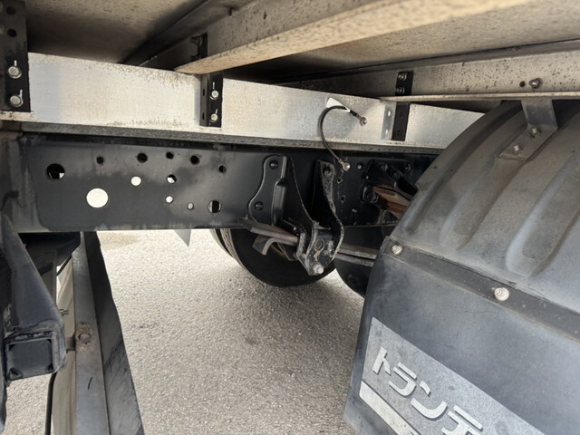 日野レンジャー冷凍車（冷蔵車）中型（4t）[写真21]