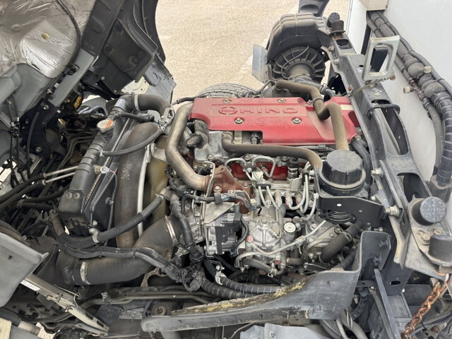 日野レンジャー冷凍車（冷蔵車）中型（4t）[写真33]