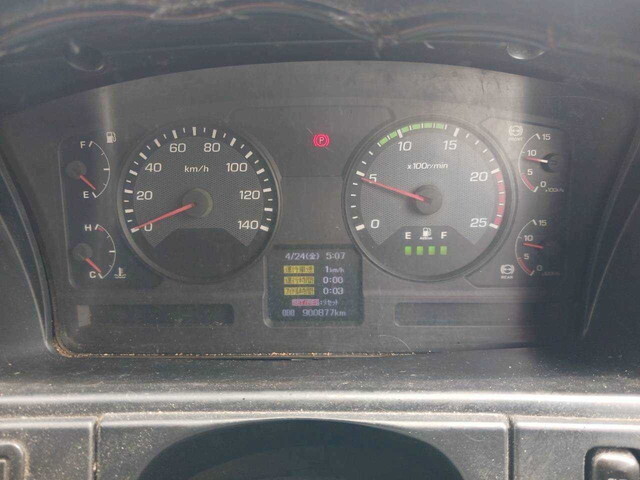 三菱ふそうスーパーグレートアルミブロック大型（10t）[写真22]