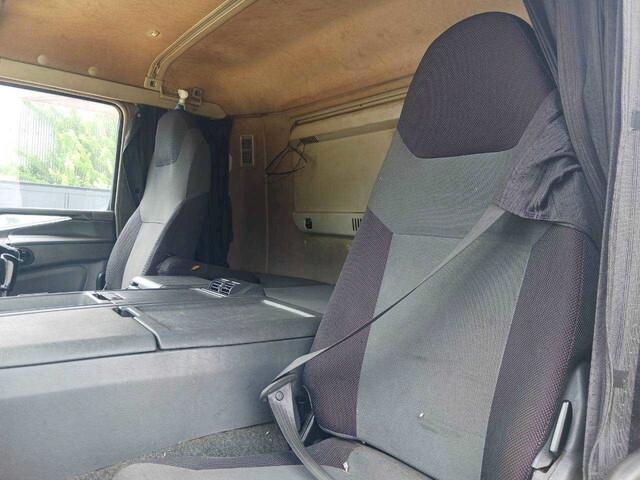 三菱ふそうスーパーグレートアルミブロック大型（10t）[写真33]