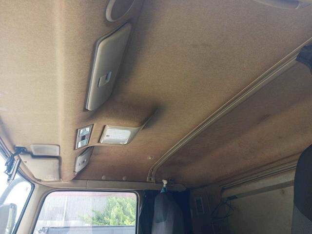 三菱ふそうスーパーグレートアルミブロック大型（10t）[写真34]