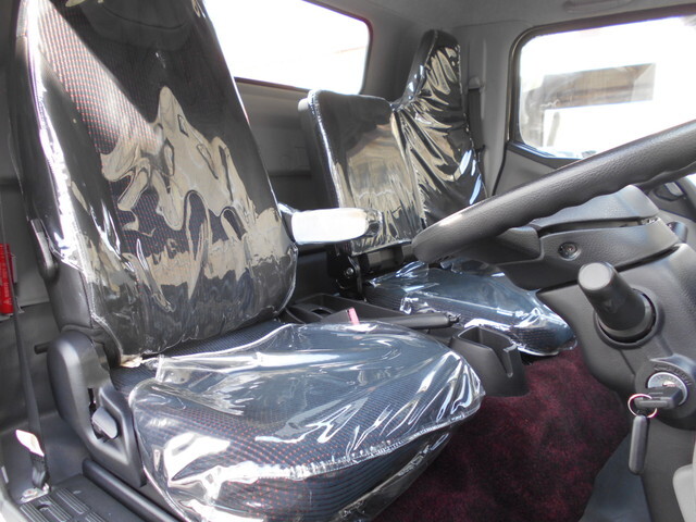 三菱ふそうキャンターキャリアカー小型（2t・3t）[写真27]