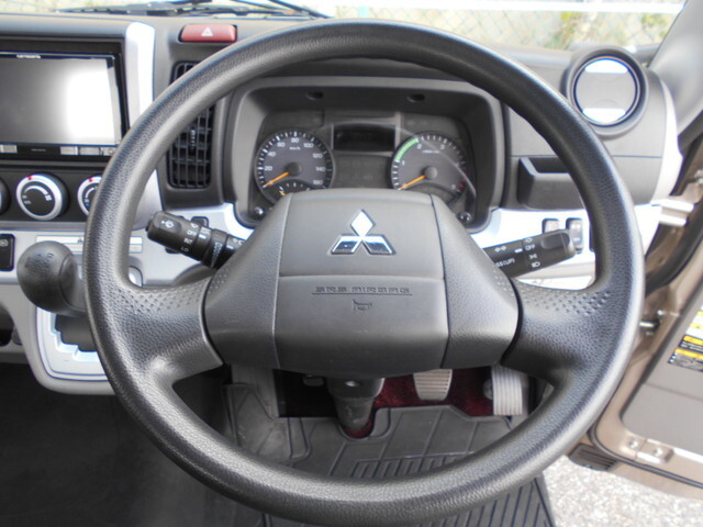 三菱ふそうキャンターキャリアカー小型（2t・3t）[写真30]