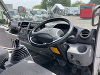 日野デュトロアルミウイング小型（2t・3t）[写真33]