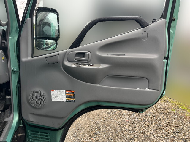 日野デュトロクレーン4段小型（2t・3t）[写真30]