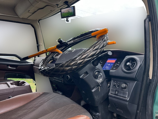 日野レンジャークレーン4段増トン（6t・8t）[写真33]