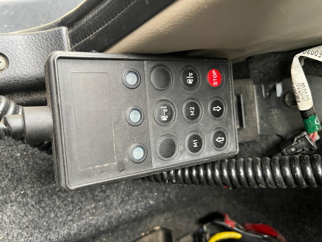 日野レンジャークレーン4段増トン（6t・8t）[写真37]