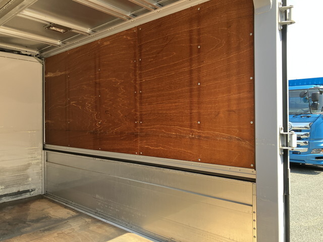 いすゞエルフパネルウイング小型（2t・3t）[写真15]