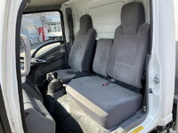 いすゞエルフパネルウイング小型（2t・3t）[写真31]