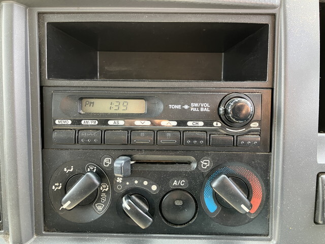 いすゞエルフパネルウイング小型（2t・3t）[写真37]