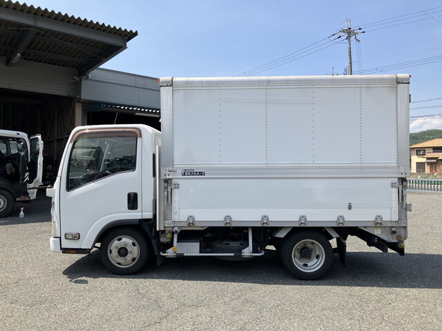 いすゞエルフパネルウイング小型（2t・3t）[写真05]