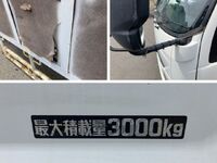 日野デュトロ平ボディ小型（2t・3t）[写真18]