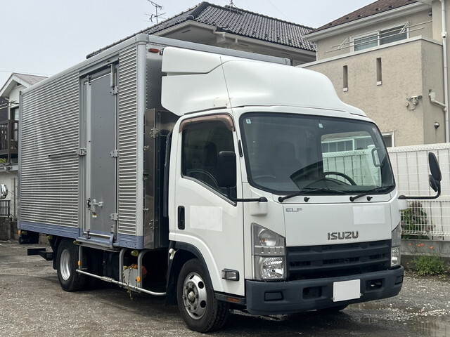 中古エルフアルミバン