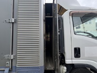 いすゞエルフアルミバン小型（2t・3t）[写真19]