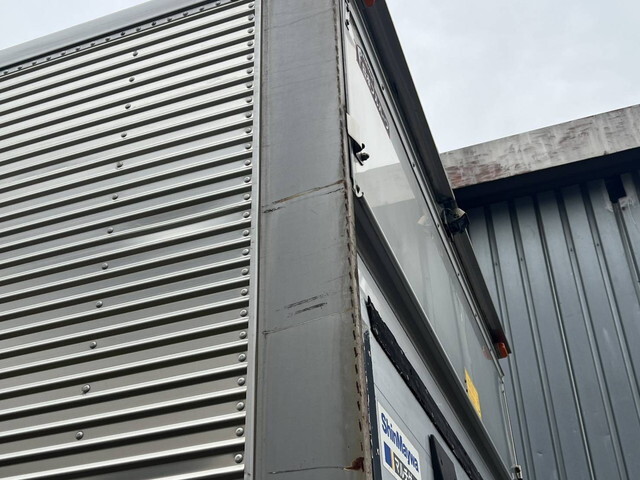 いすゞエルフアルミバン小型（2t・3t）[写真33]